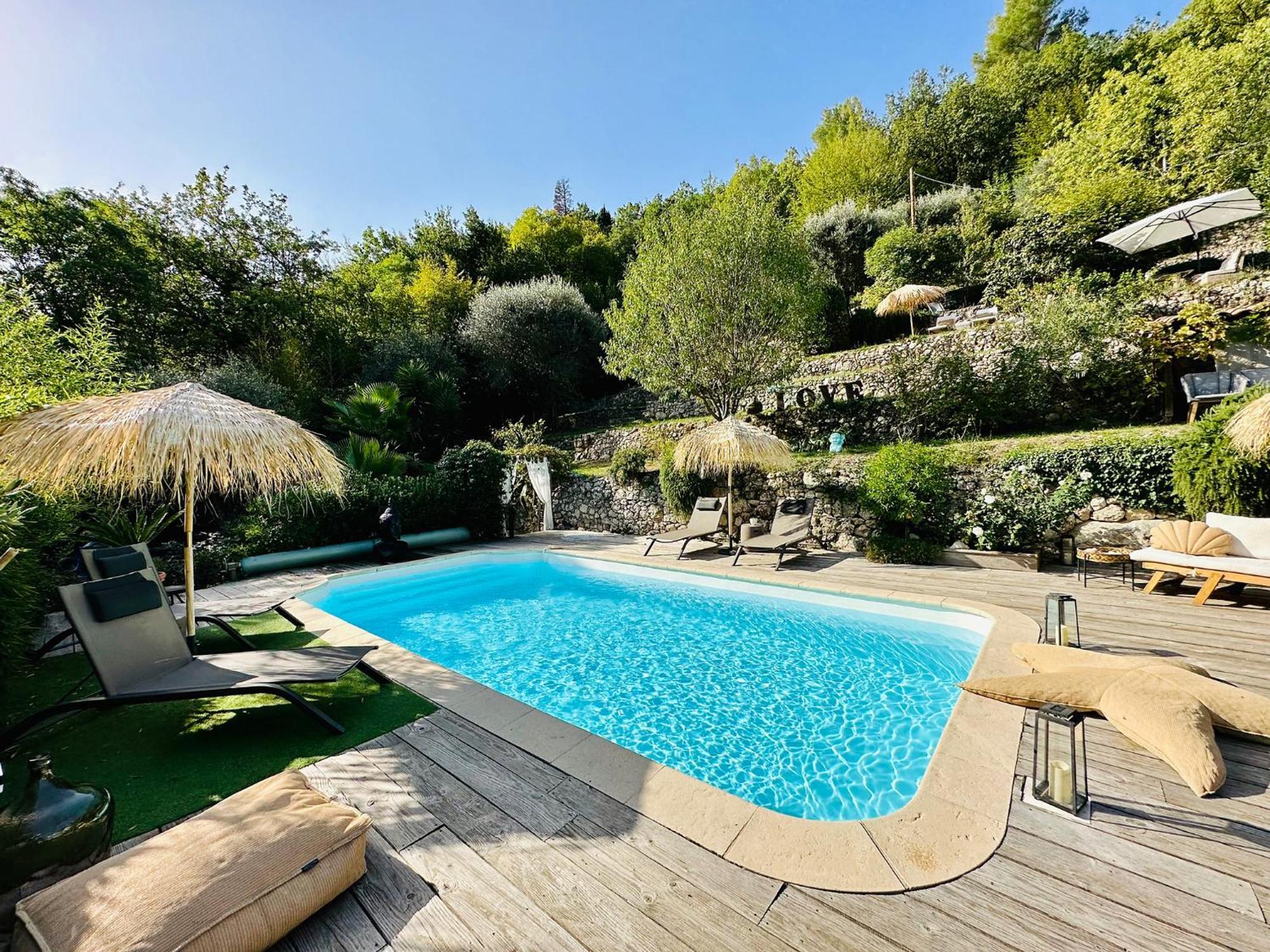 Domaine Les Deux Roches Apartment Le Bar-sur-Loup Екстериор снимка