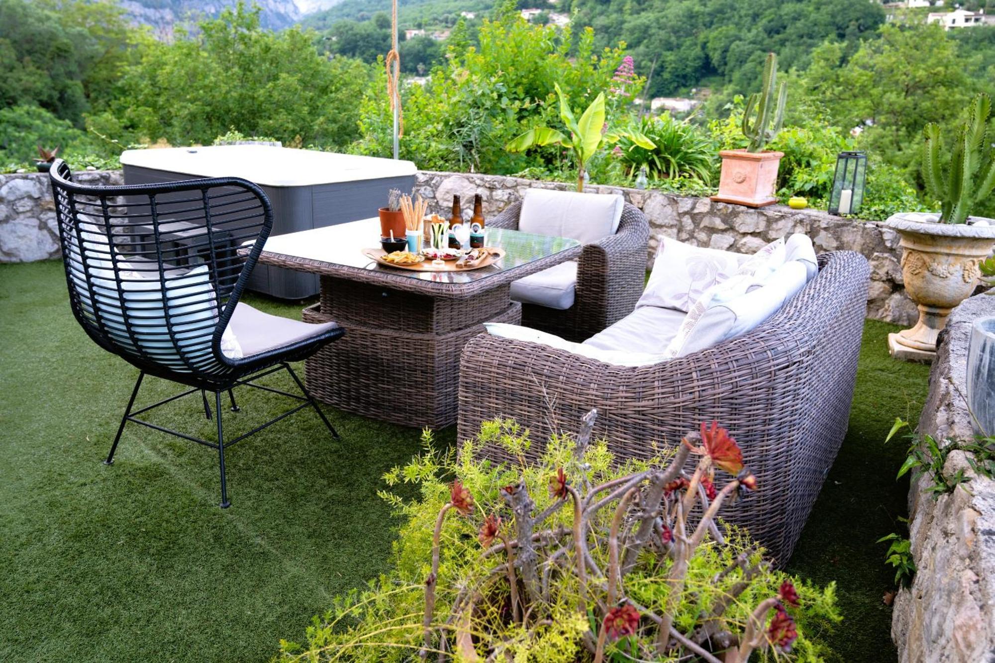 Domaine Les Deux Roches Apartment Le Bar-sur-Loup Екстериор снимка