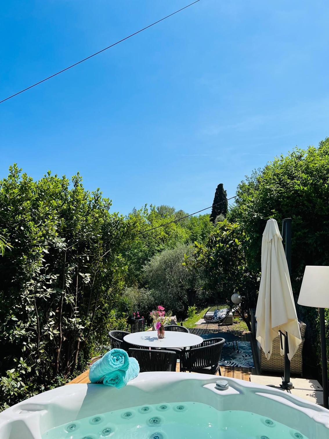 Domaine Les Deux Roches Apartment Le Bar-sur-Loup Стая снимка